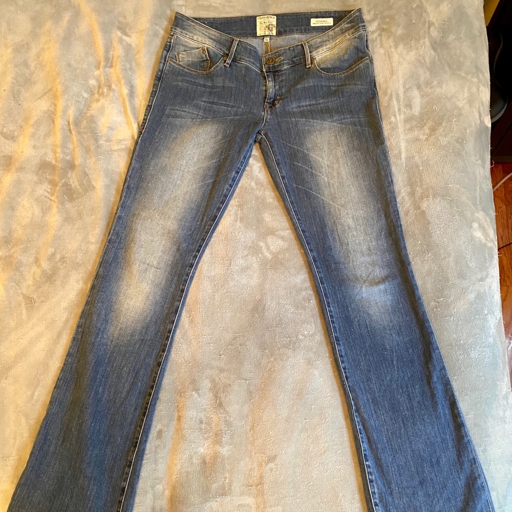 Dylan George “Elizabeth” bootcut jeans, Size 31